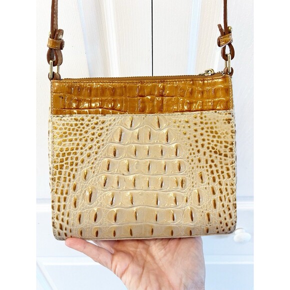 Brahmin Manhattan Croc Embossed Crossbody Bag Beige/brown / Tan - Picture 3 of 8